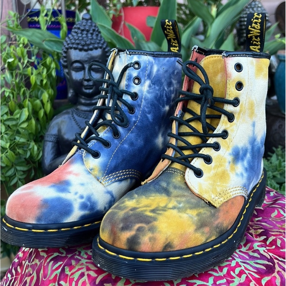 Dr. Martens Retro Psychedelic Acid Wash Tie Dye Canvas Boots - Picture 12 of 16
